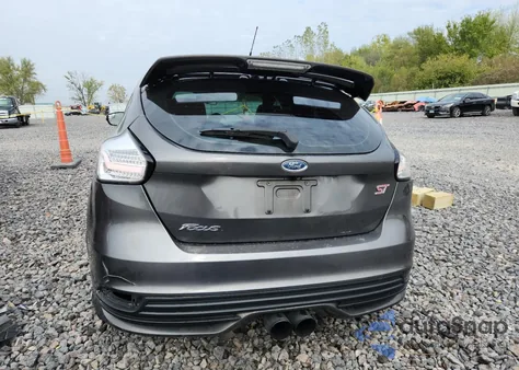 2015 Ford Focus St z USA, uszkodzony, nr VIN 1FADP3L90FL341744